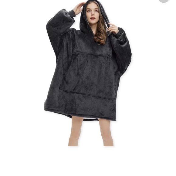 Unisex Ontel Huggle Hoodie Black Soft Comfy One Size Fits Most - Picture 1 of 8